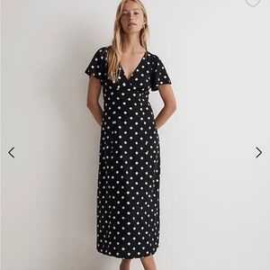 Madewell v-neck flutter sleeve midi dress size 6